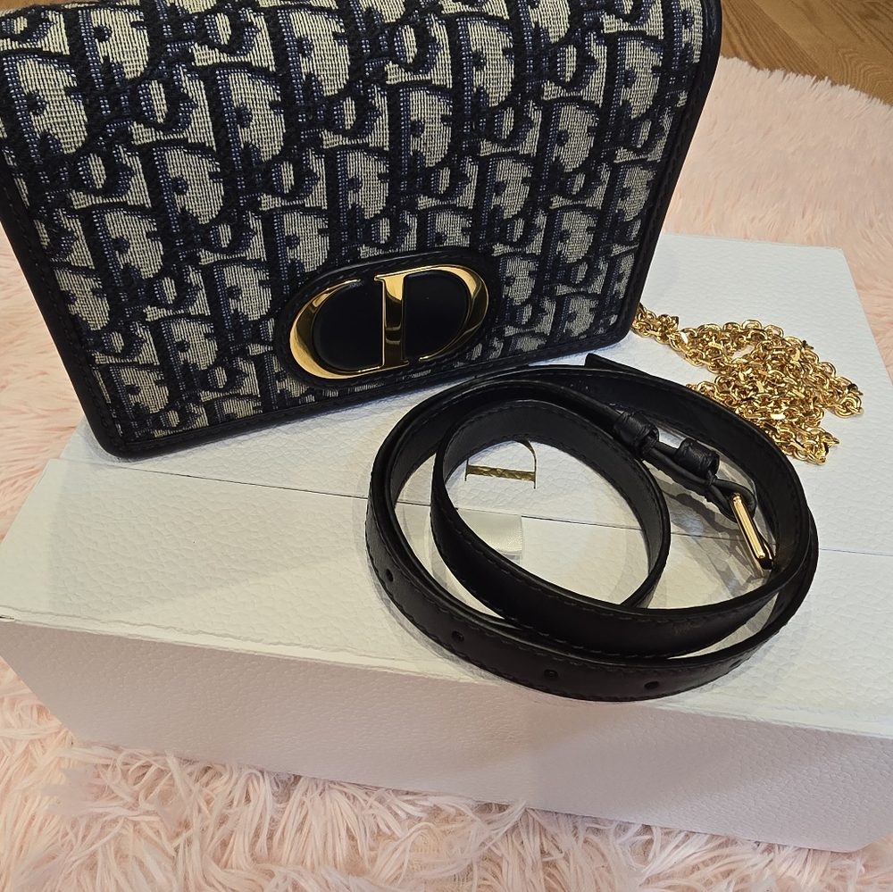 2-in-1 30 Montaigne Pouch